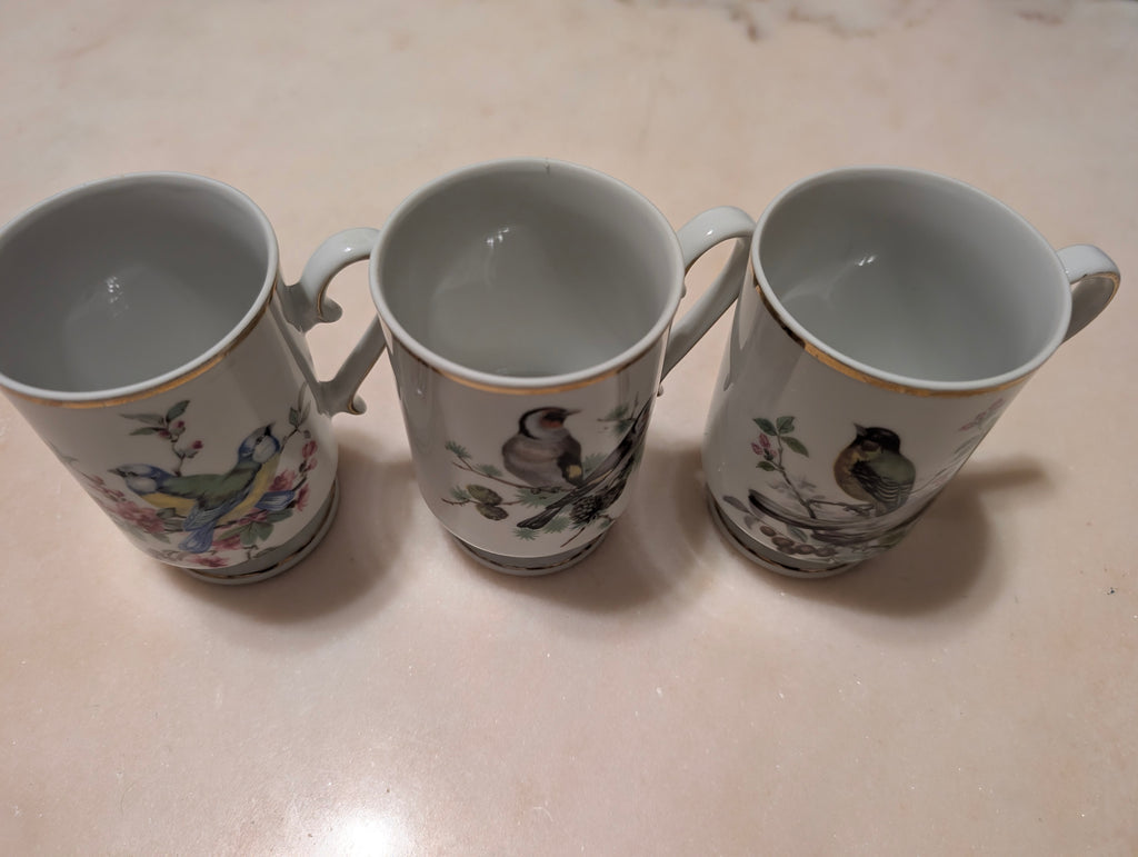 Royal Crown Japan Bird Pedestal Coffee Tea Mugs (3) Gold Trim Porcelain