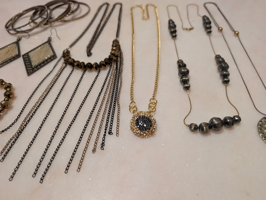 Gold and Silver Tone Jewerly Bundle