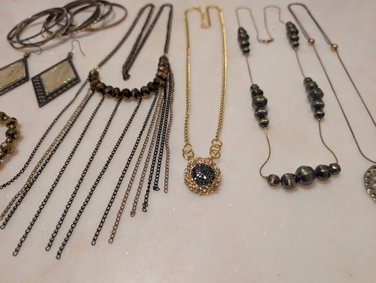 Gold and Silver Tone Jewerly Bundle