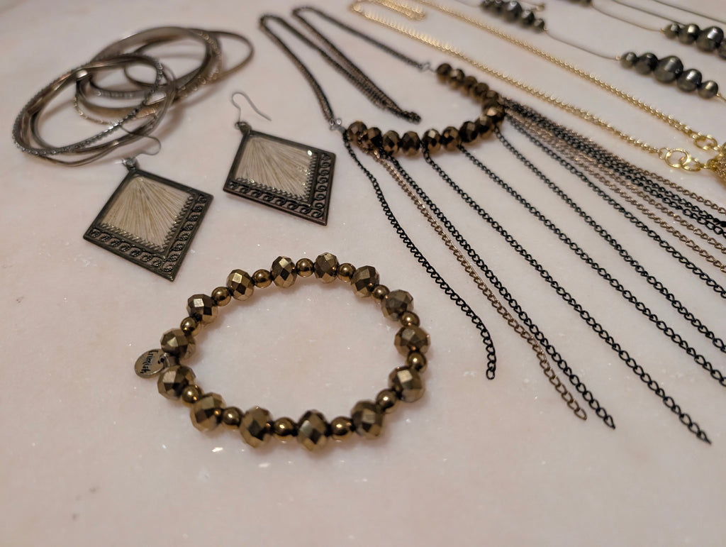 Gold and Silver Tone Jewerly Bundle