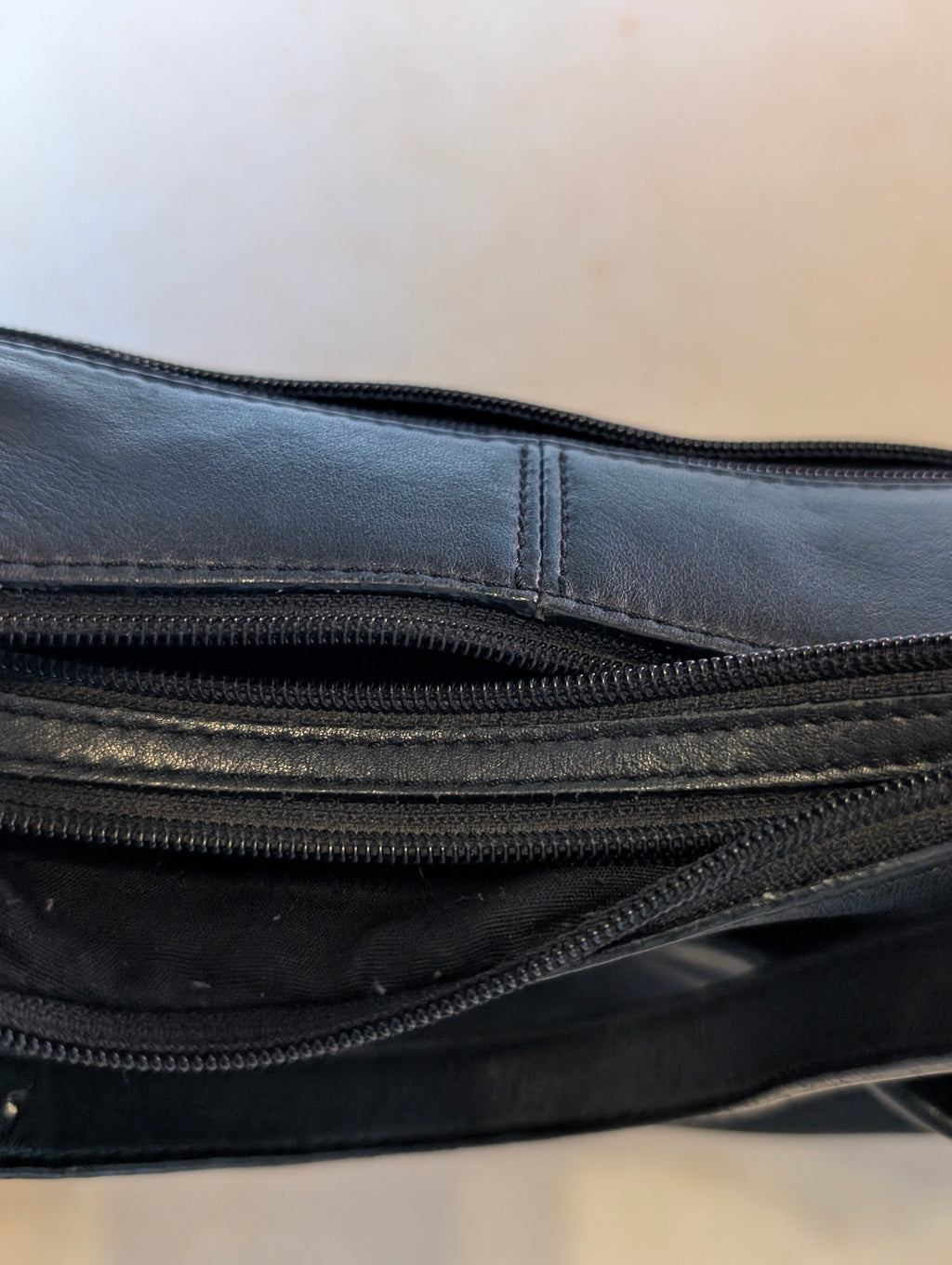 Vintage Etienne Aigner Black Genuine Leather Shoulder Bag Purse