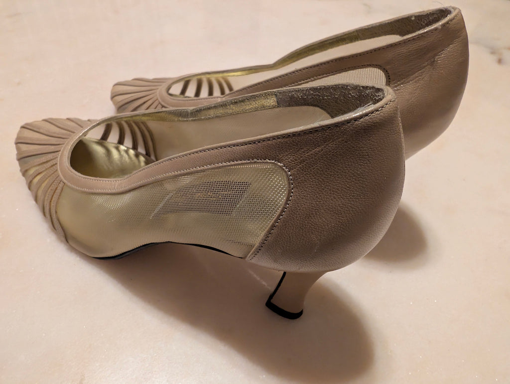 Sesto Meucci Mesh and Leather, Champagne Gold Heel Pumps (size 6 ）made in spain