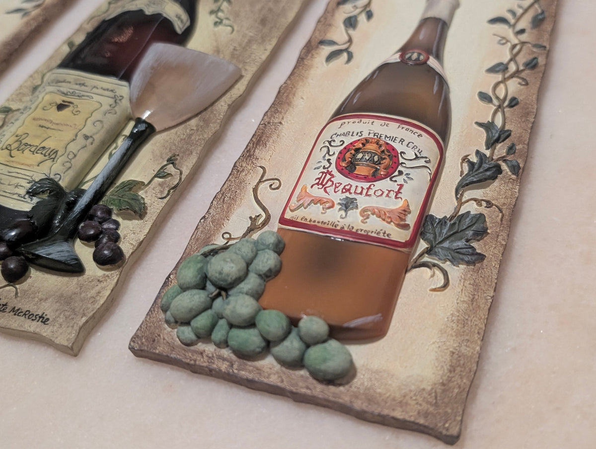 Wine Bottle Wall Art Set of 3 Hand Painted Kitchen Decor　