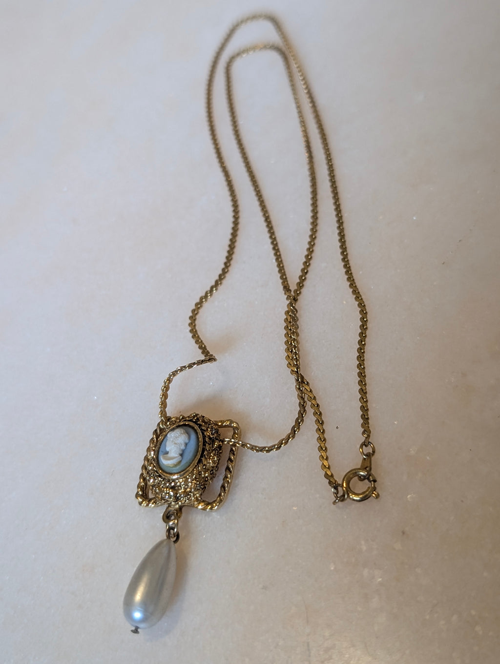 Vintage Cameo Necklace with Faux Pearl Drop