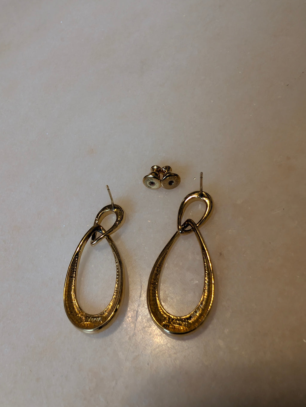 Vintage Designer Tear Drop Earrings: Monet