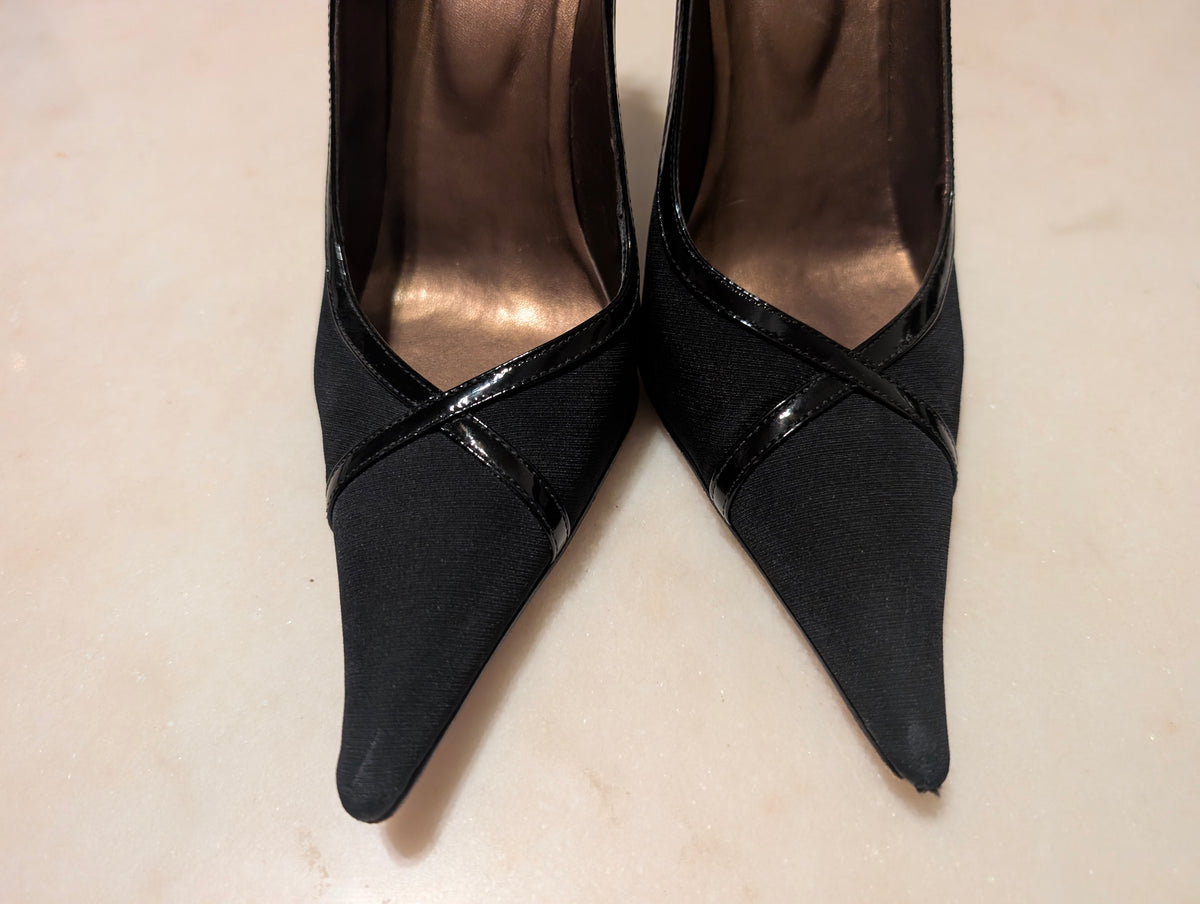 Iramo Italy Black Pointed Toe Pumps Tassel Heels EU 37 US 6.5-7 Leather Sole