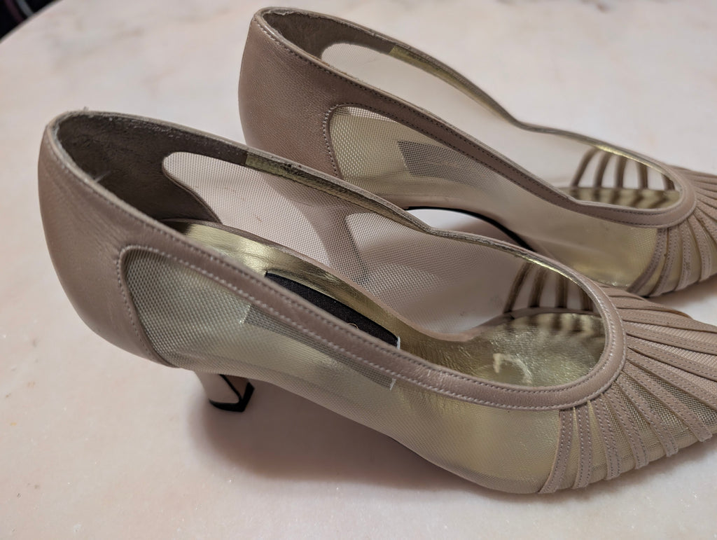 Sesto Meucci Mesh and Leather, Champagne Gold Heel Pumps (size 6 ）made in spain