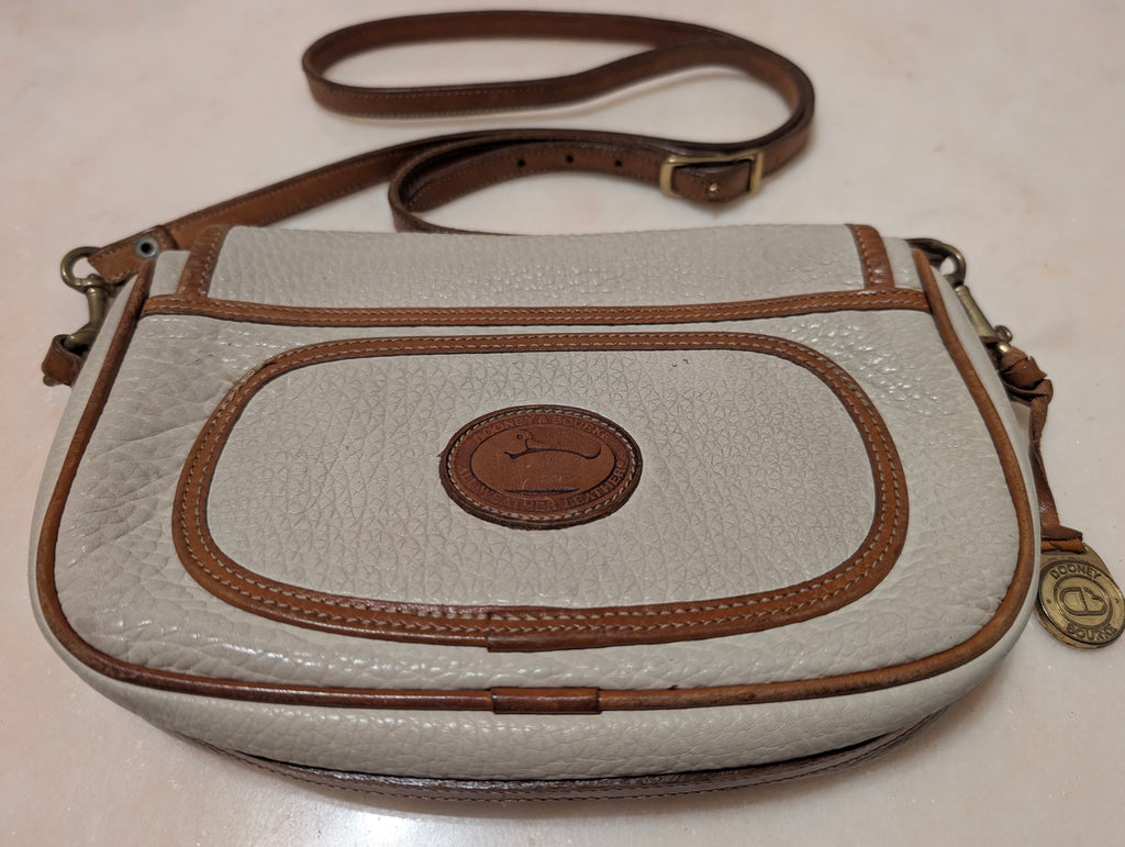 Vintage Dooney & Bourke AWL Ivory Tan Leather Crossbody Bag USA Pebble Grain