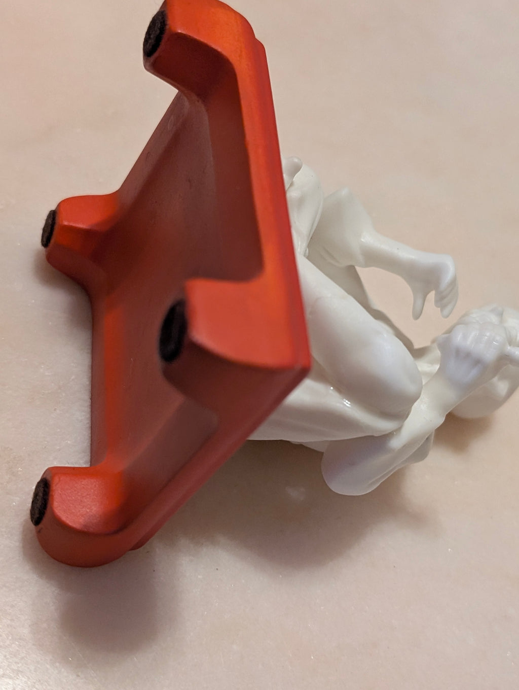 Chinese Bisque Porcelain Scholar Figurine on Red Display Stand – Blanc de Chine Style
