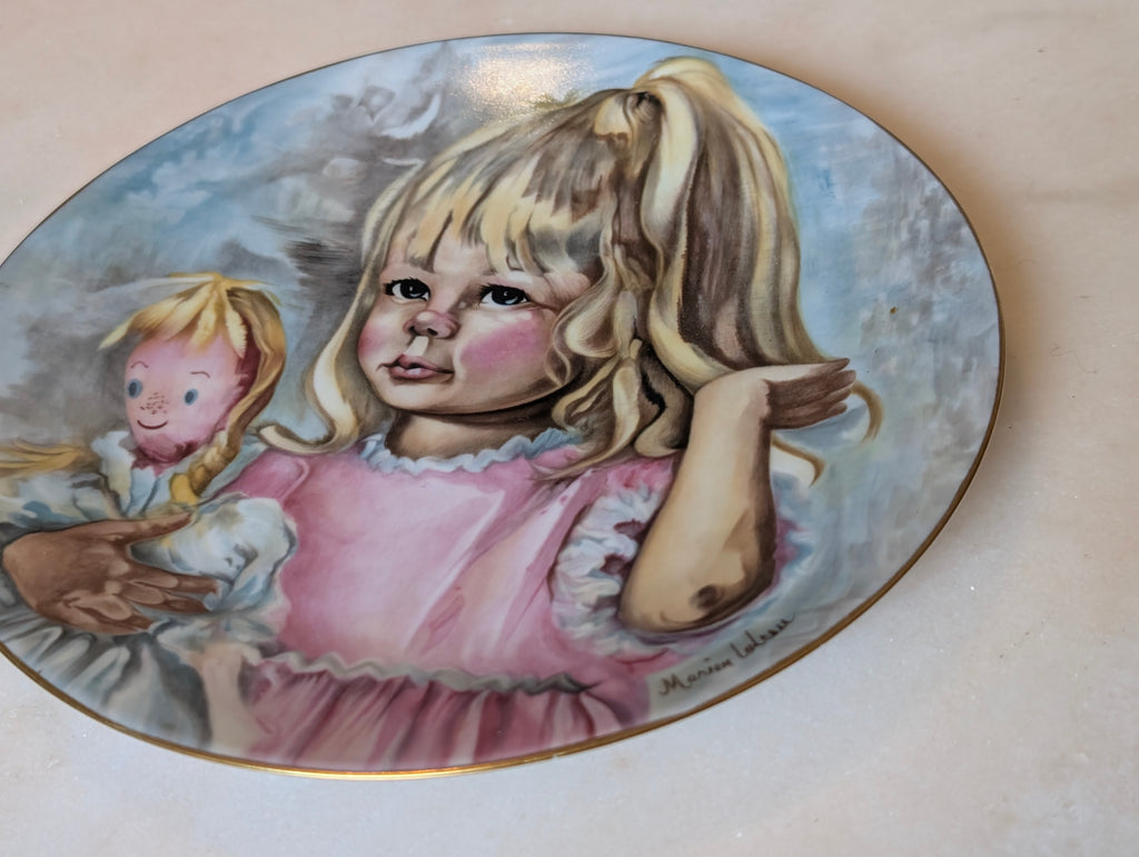 1976 Ch. Field Haviland Limoges Pinky and Baby Marian Carlsen Limited Edition Collector Plate