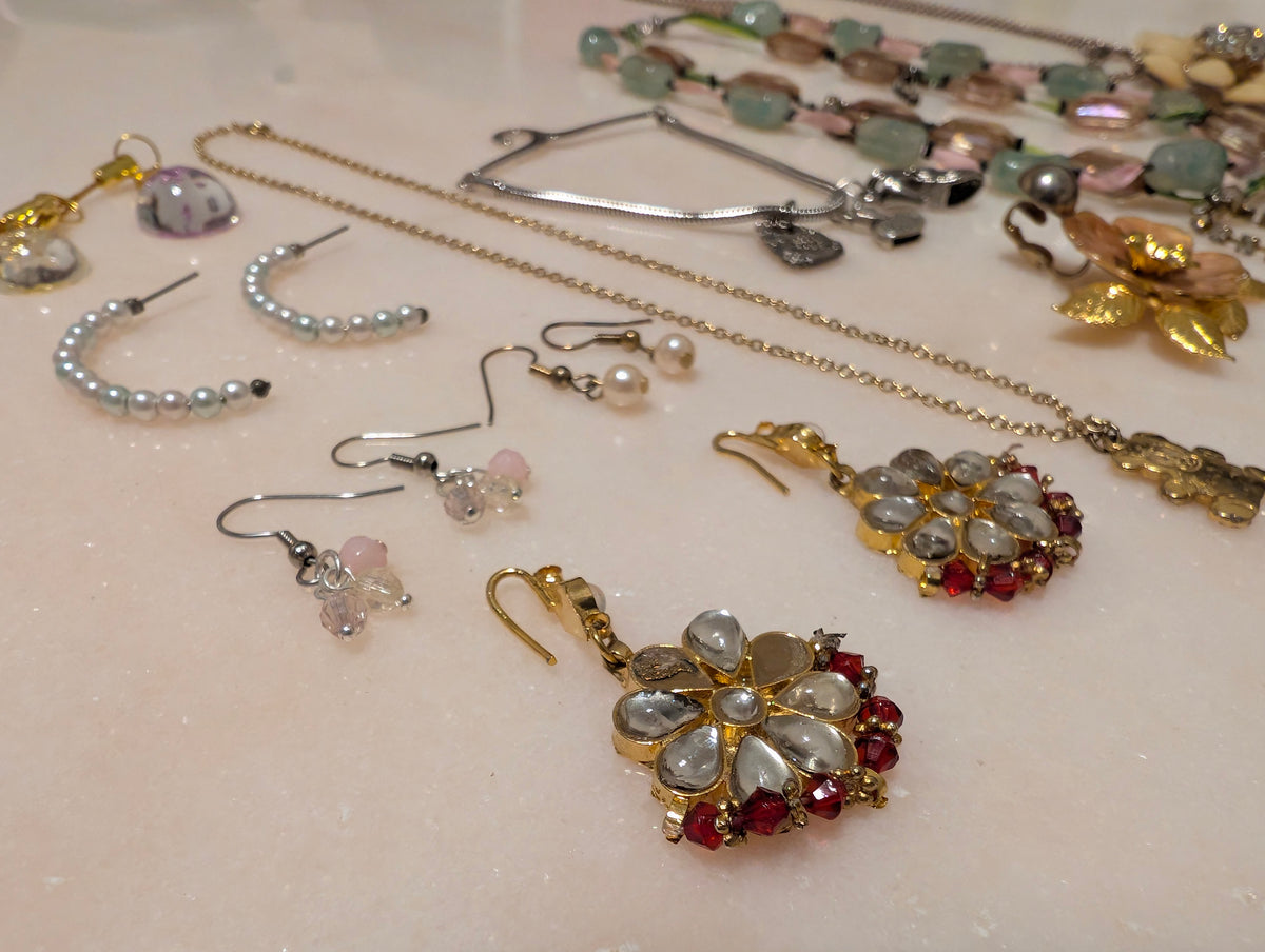 Vintage Jewerly Bundle: Cottagecore Style