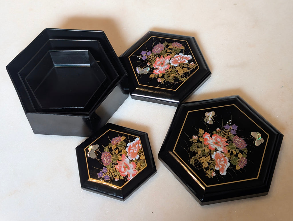 Japanese Black Lacquer Nesting Trinket Boxes Set of 3 Hexagon Mother of Pearl Butterfly Floral