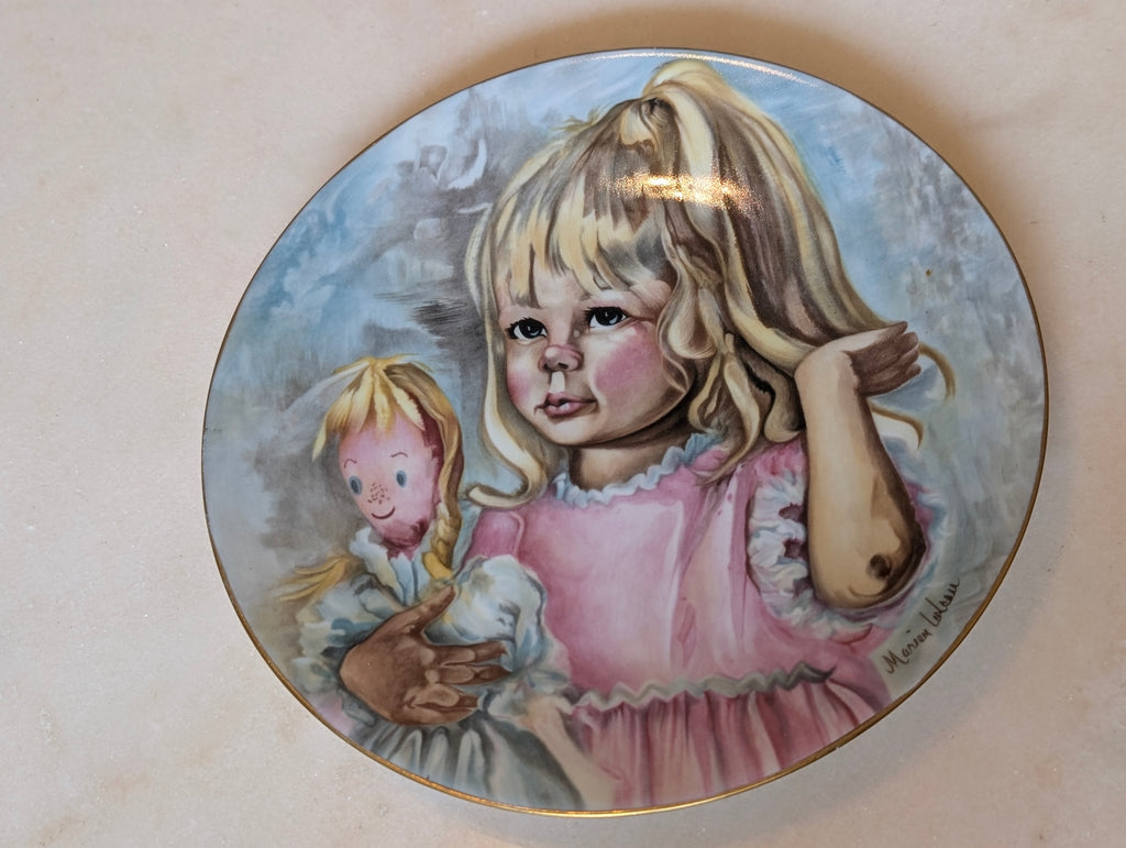 1976 Ch. Field Haviland Limoges Pinky and Baby Marian Carlsen Limited Edition Collector Plate