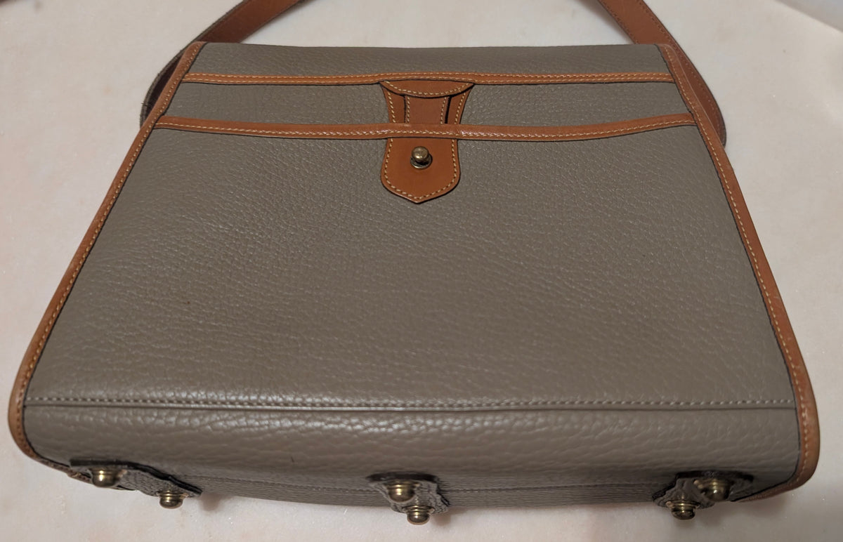 Dooney & Bourke pebble grain leather satchel (Gray）