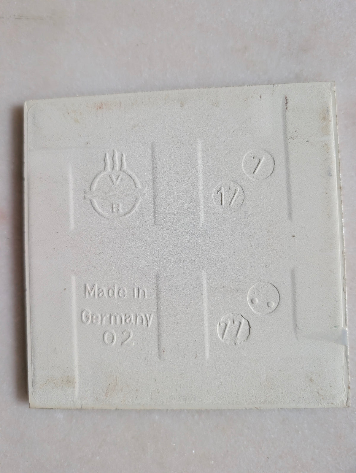 Vintage Decorative Ceramic Tile Lot – Delft Style & Hand-Painted Floral Tile (3)