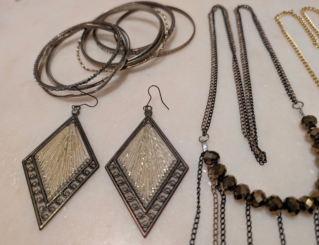 Gold and Silver Tone Jewerly Bundle