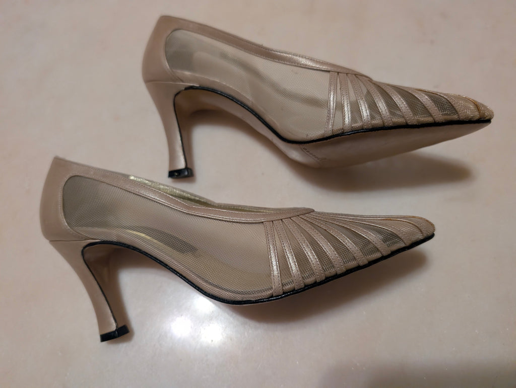 Sesto Meucci Mesh and Leather, Champagne Gold Heel Pumps (size 6 ）made in spain