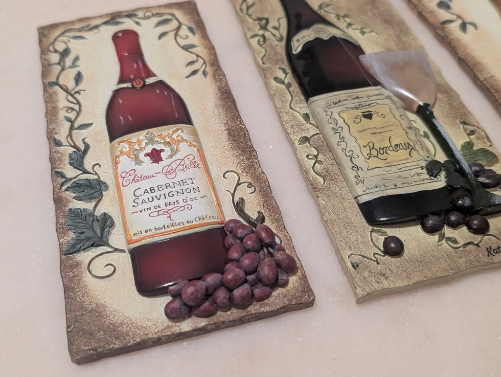 Wine Bottle Wall Art Set of 3 Hand Painted Kitchen Decor　