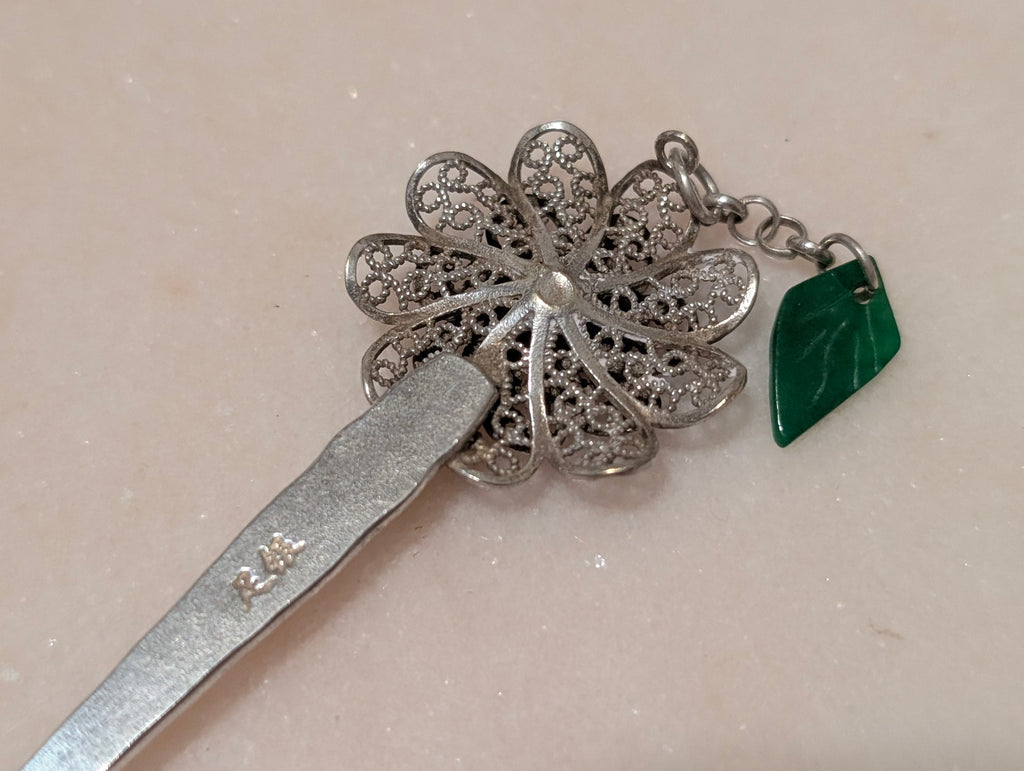 Vintage Chinese Silver Filigree Hair Stick Pin Jade Leaf Charm Marked Zu Yin 足銀