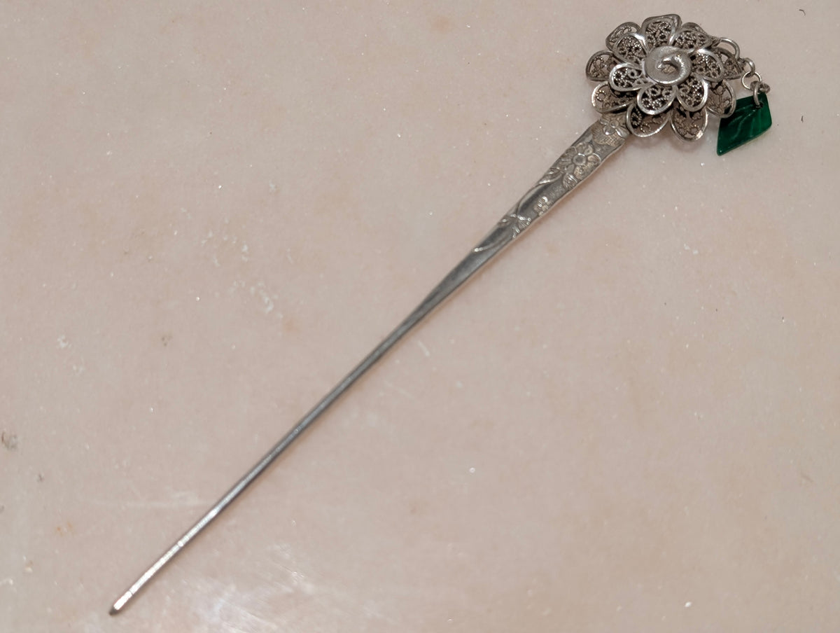 Vintage Chinese Silver Filigree Hair Stick Pin Jade Leaf Charm Marked Zu Yin 足銀