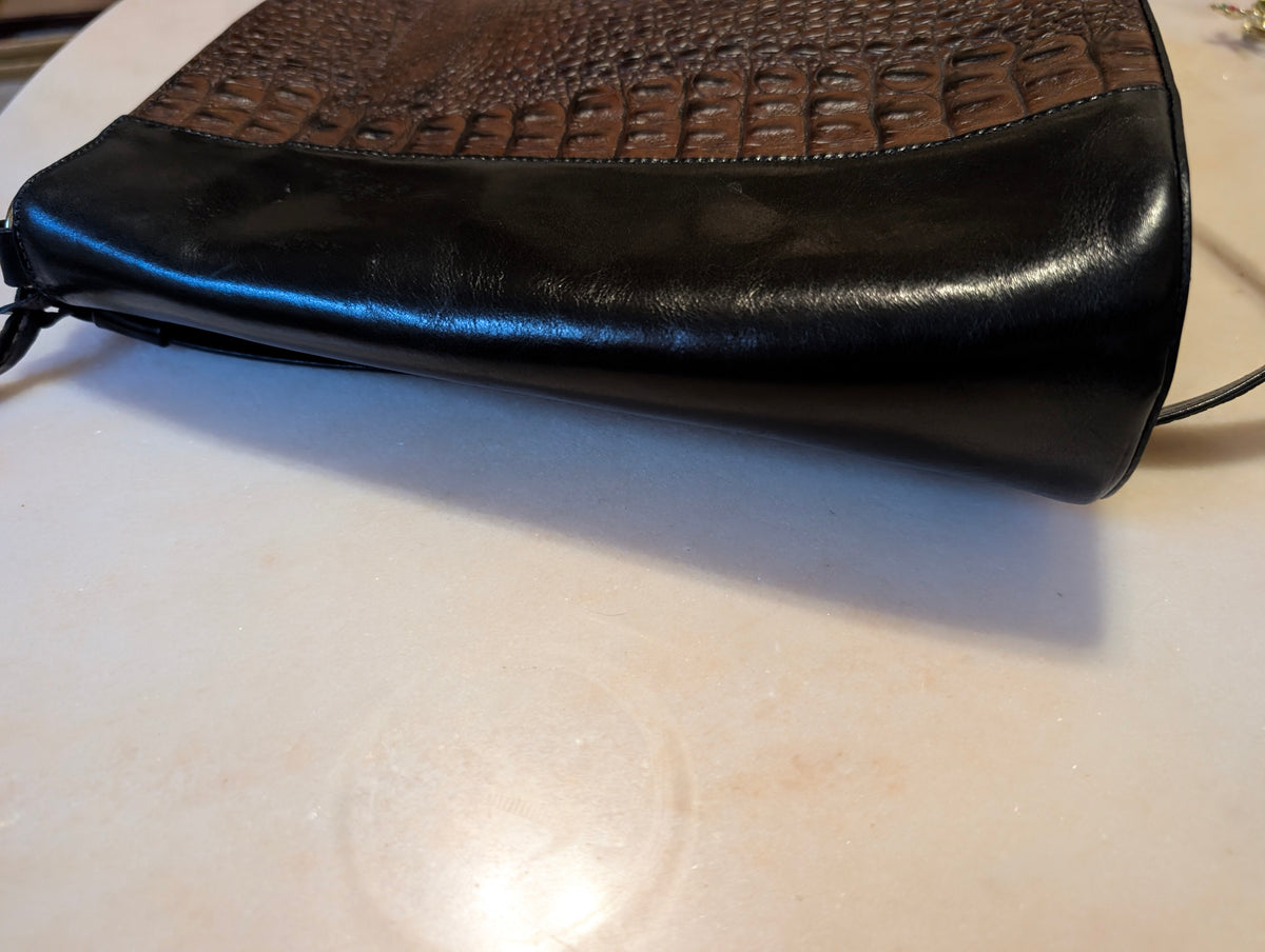Vintage Brahmin Leather Croc Embossed Shoulder Bag