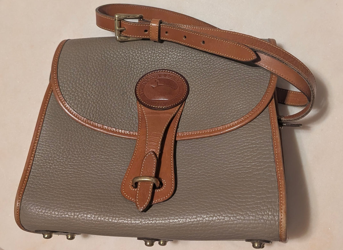 Dooney & Bourke pebble grain leather satchel (Gray）