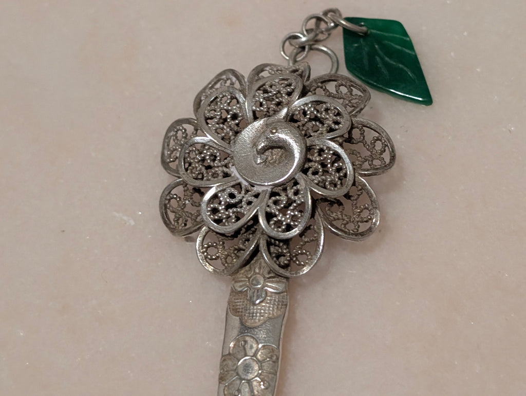 Vintage Chinese Silver Filigree Hair Stick Pin Jade Leaf Charm Marked Zu Yin 足銀