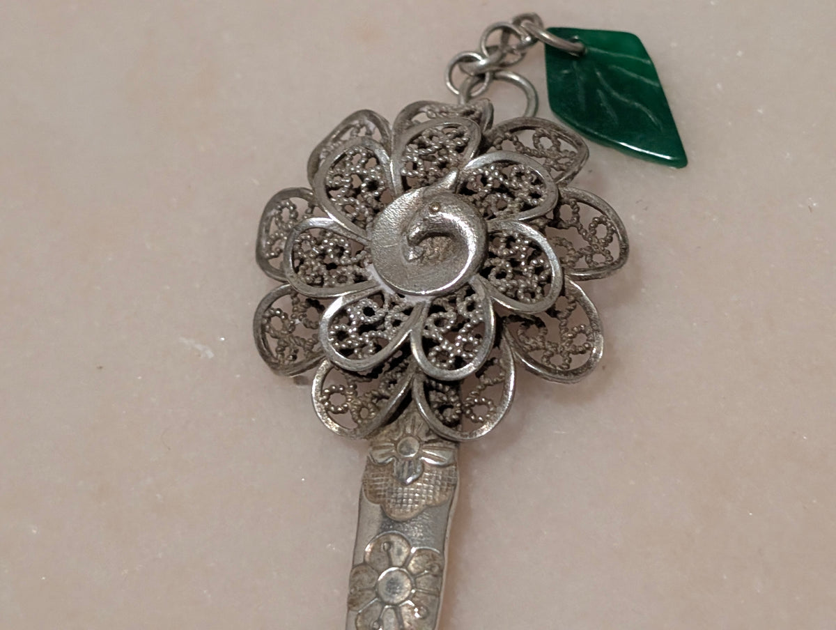 Vintage Chinese Silver Filigree Hair Stick Pin Jade Leaf Charm Marked Zu Yin 足銀