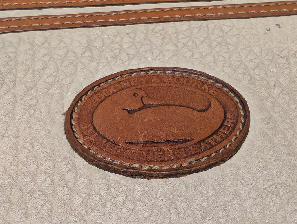 Vintage Dooney & Bourke AWL Ivory Tan Leather Crossbody Bag USA Pebble Grain